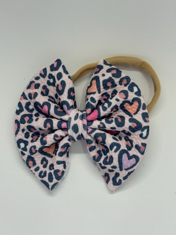 Love Cheetah Baby Bow